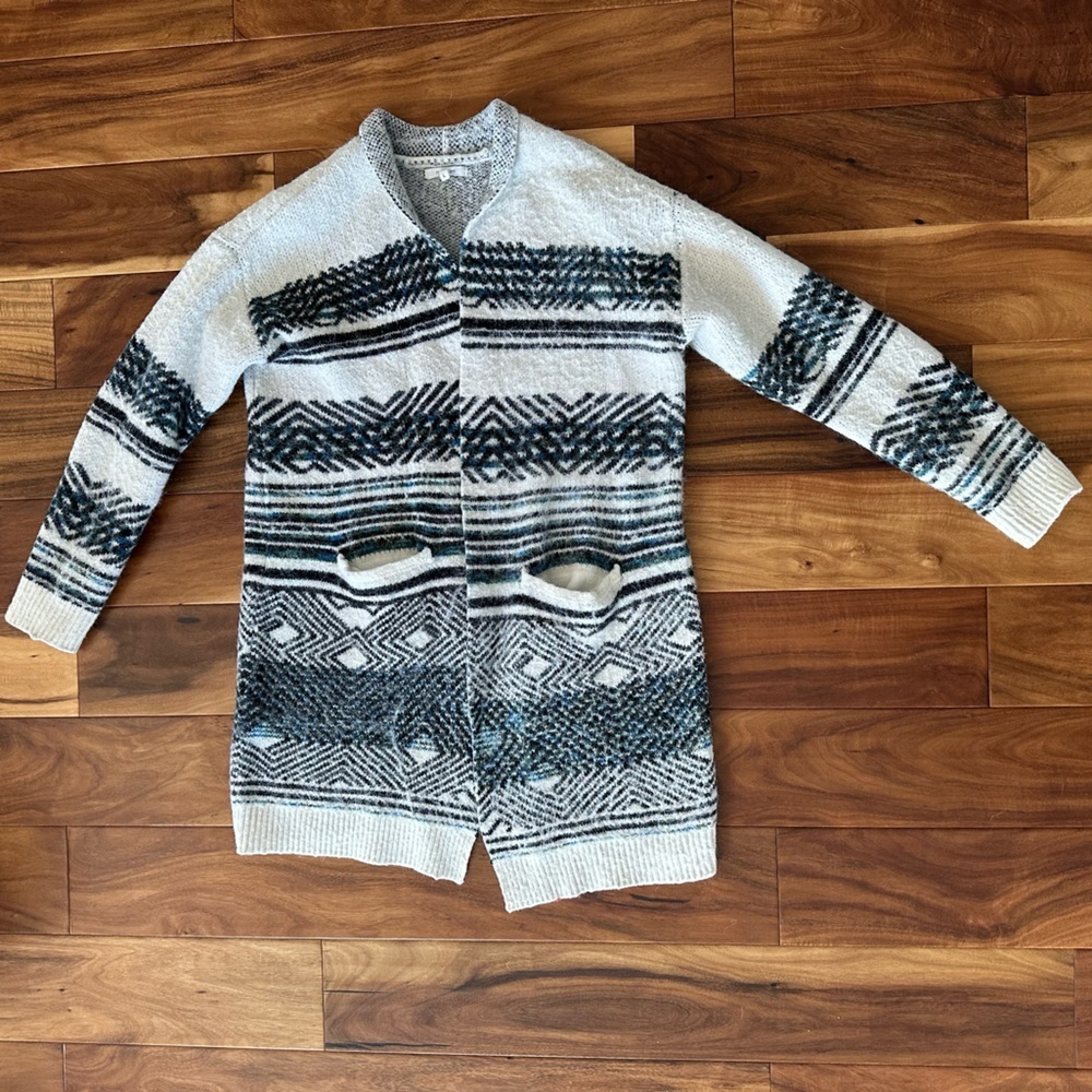 Maurices Patterned Cardigan Sweater size Large